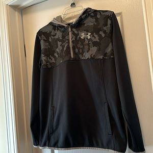 Under Armour Hoodie Sz YXL